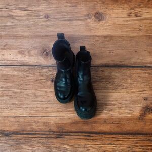 Black Leather Chelsea Boots HyM